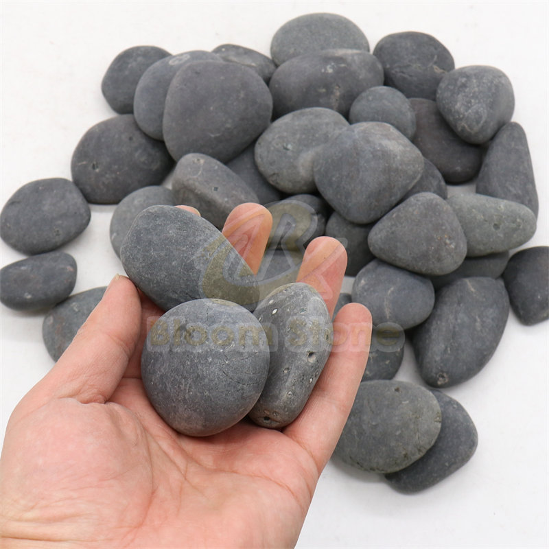 Black River Pebbles — Naturali Stone